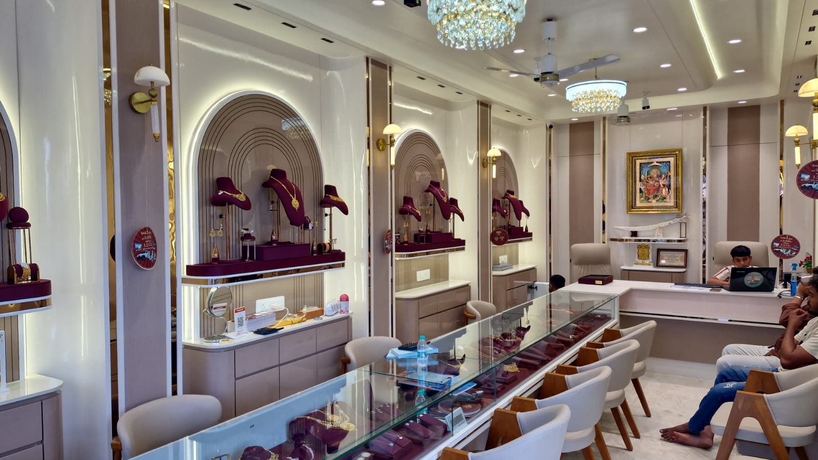 Rajdeep Gold Palace Showroom Interior